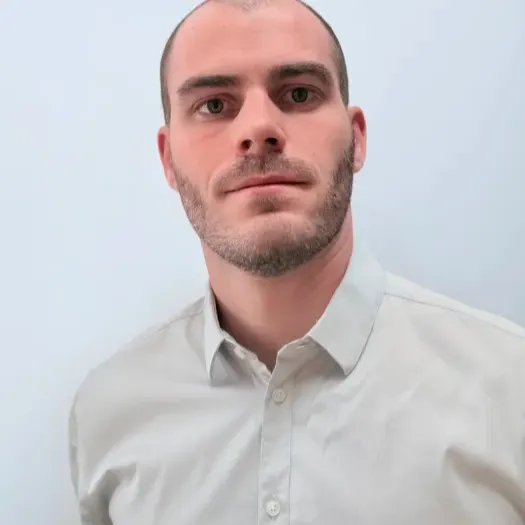Dr Alexis Morgado